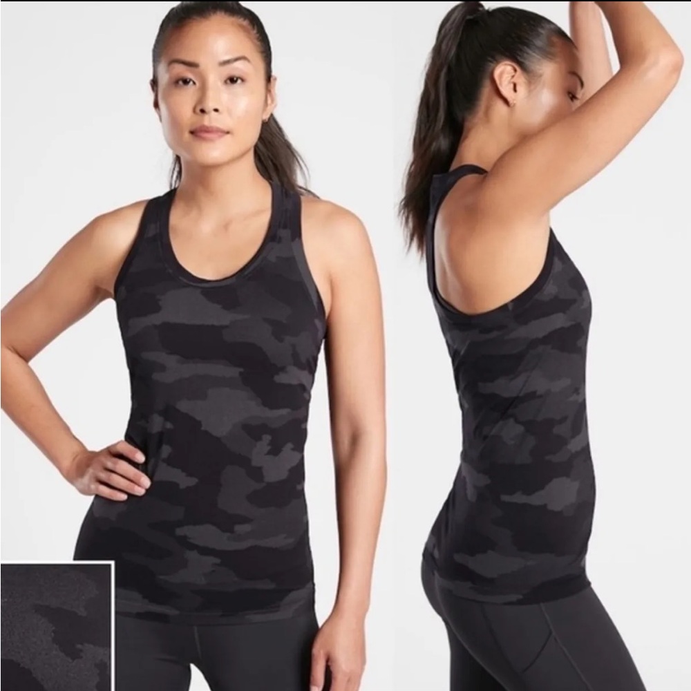 Athleta Camo Tank Size XS